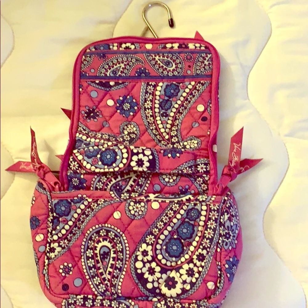 VERA BRADLEY Travel bag with hanger
